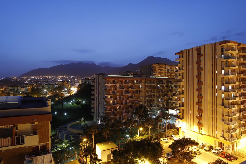 Anna & Pierre-Noel Apartment. Benalmadena Luaran gambar