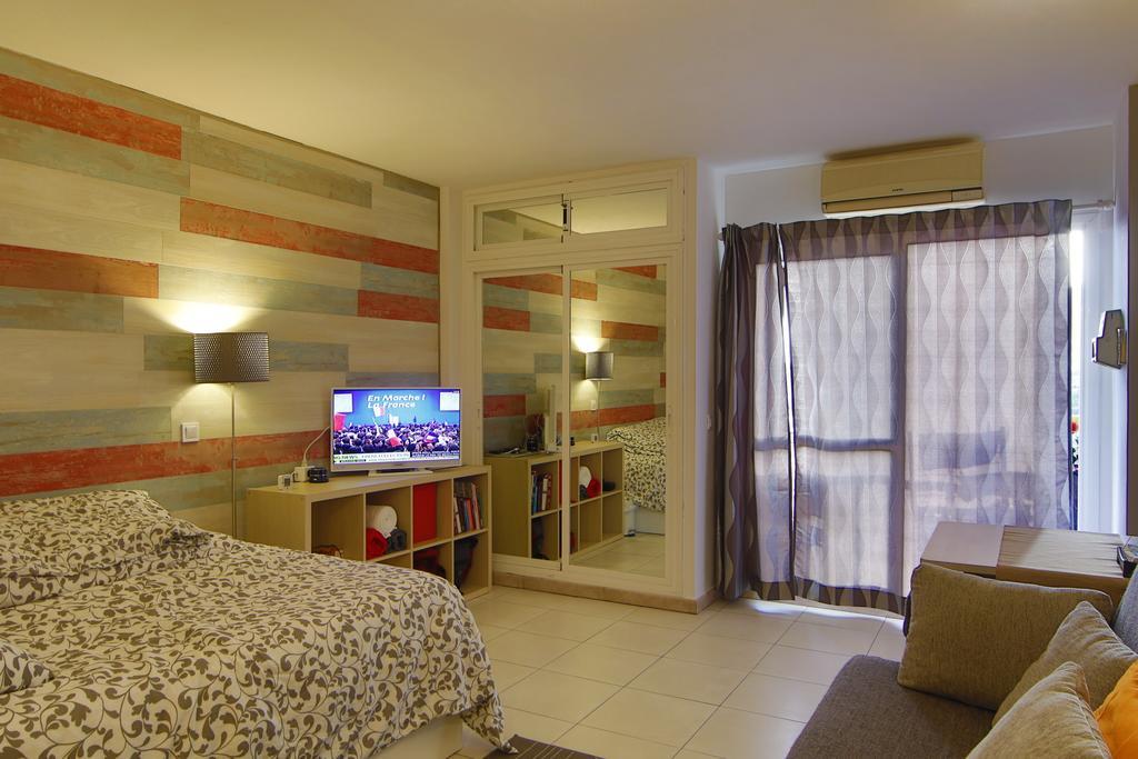 Anna & Pierre-Noel Apartment. Benalmadena Luaran gambar